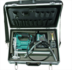 Bơm mỡ chạy Pin Yamada EG-400B-2C